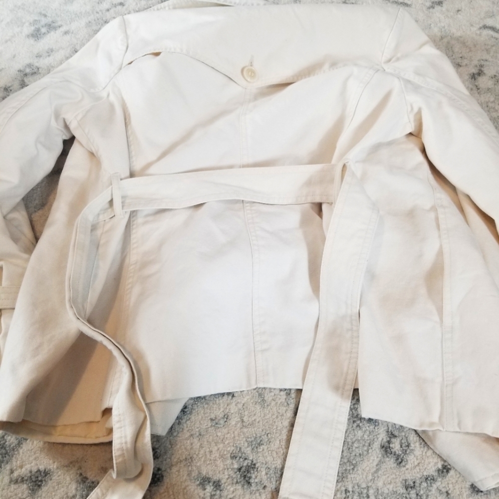 Fall Cream Jacket - Picture 5 of 5